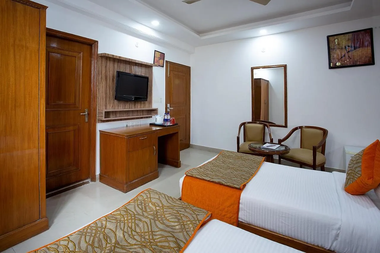 The Lohmod Hotel - Near Delhi Airport New Delhi